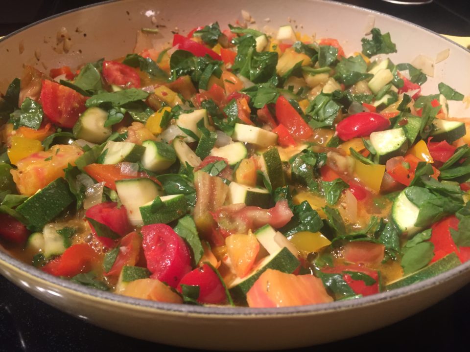 https://karissapwellness.com/2016/08/undone-deconstructed-bell-peppers/