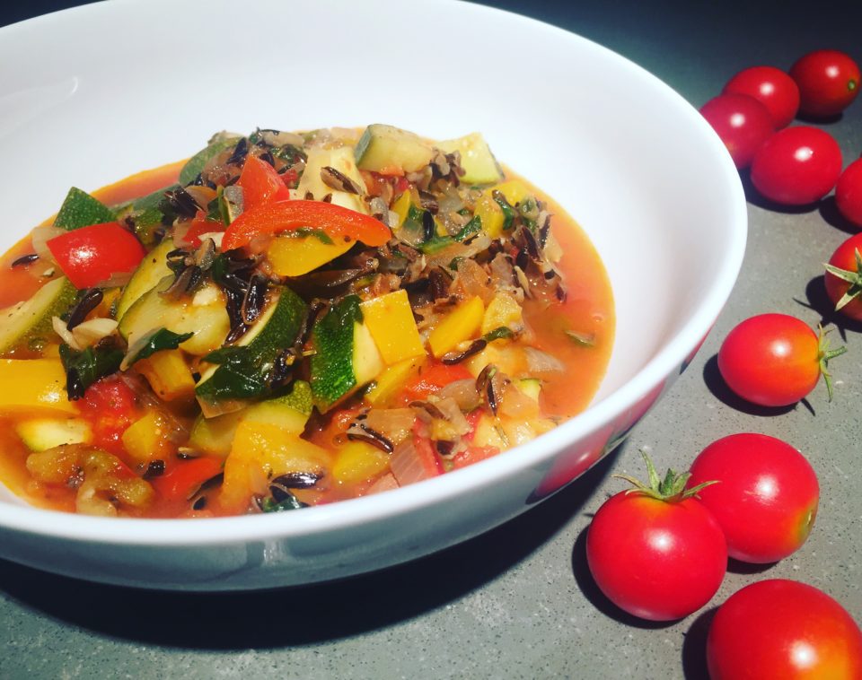 https://karissapwellness.com/2016/08/undone-deconstructed-bell-peppers/