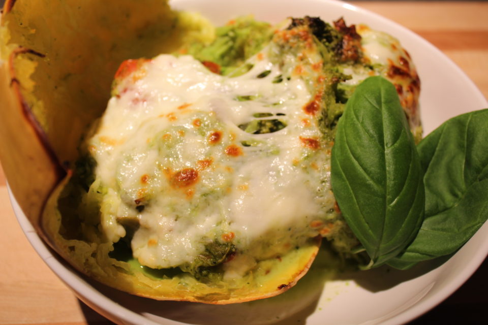 https://karissapwellness.com/2016/11/pesto-spaghetti-squash/ 