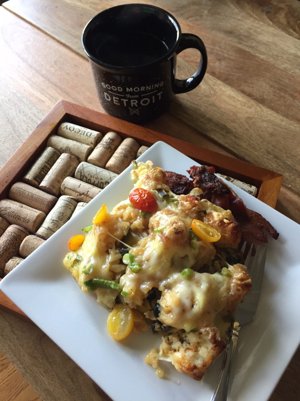 https://karissapwellness.com/2017/05/tater-tot-breakfast-bake/ 