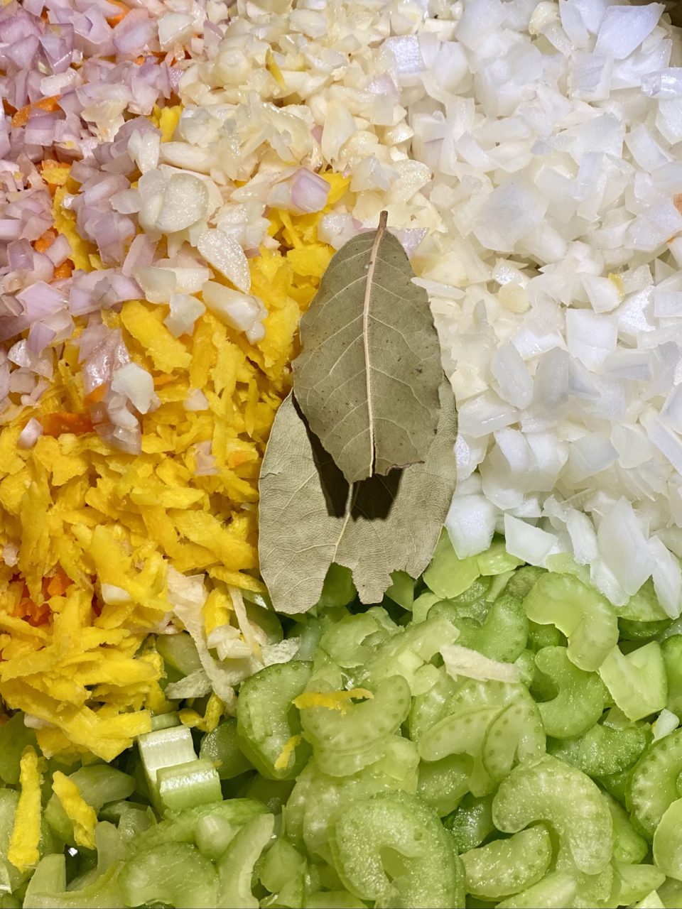 RzzSqOLRR1K8blTlefEHog 960x1280