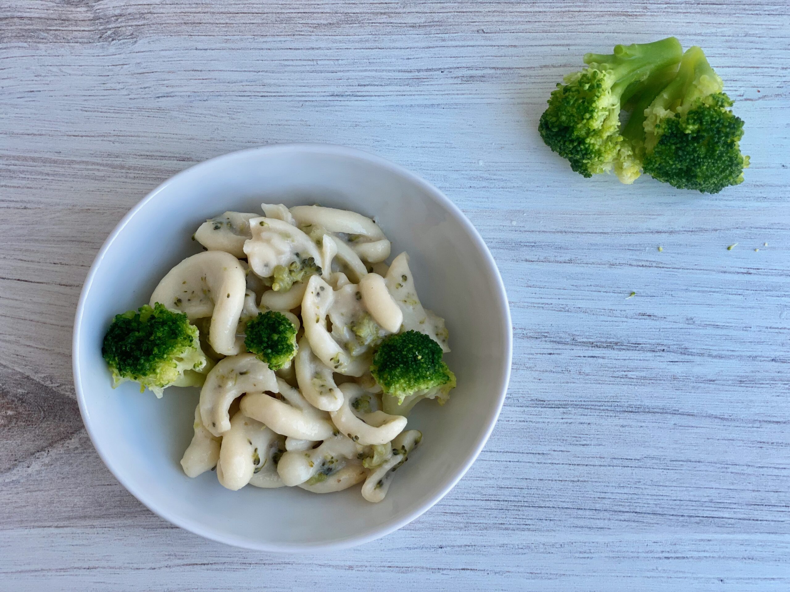 Cheesy Broccoli Pasta IMG 3359 Scaled