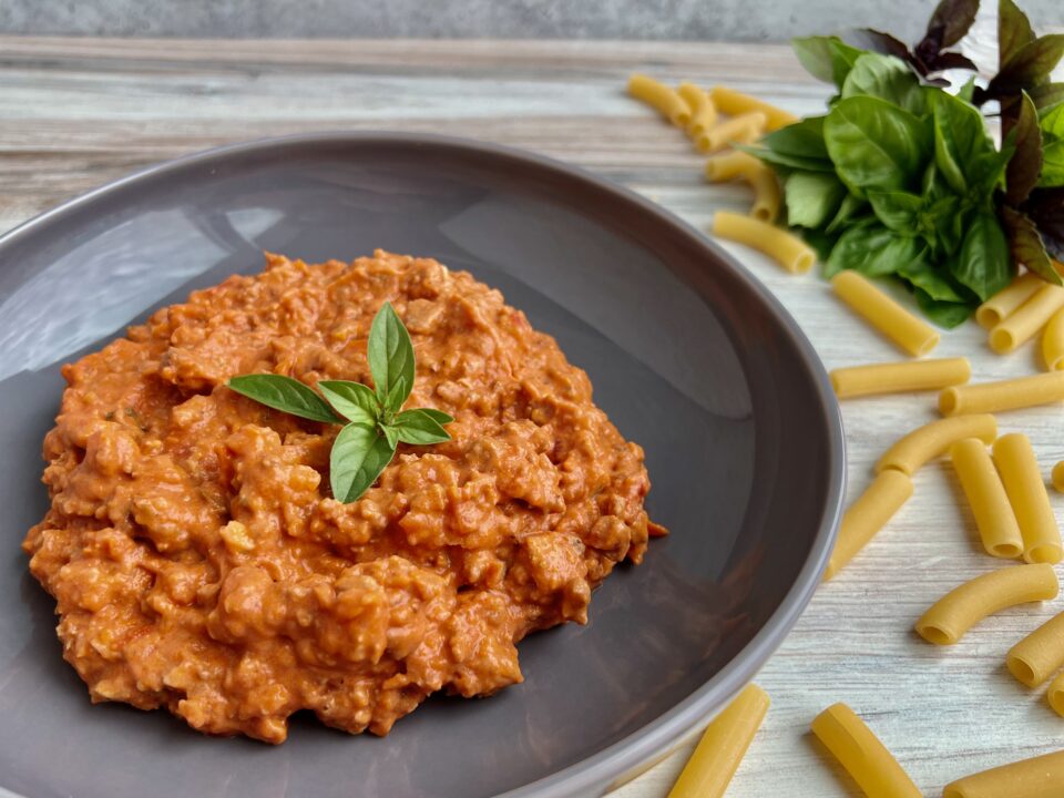 Creamy Tomato Meat Sauce IMG 4976 960x720